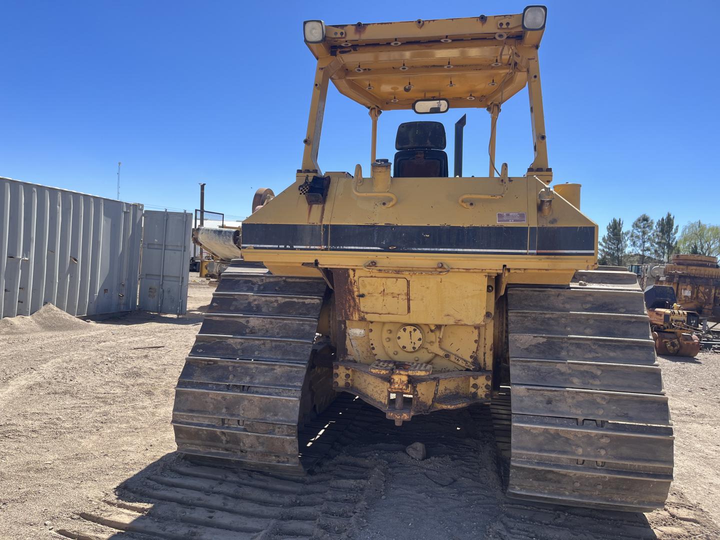 ./imagenes/INVOICE/2019/17354/TOPADOR FRONTAL CATERPILLAR D6M (8).JPG